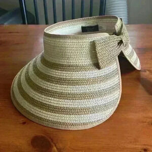 MAGID HAT Beige Straw Sun VISOR Floppy Beach Roll Up WIDE BRIM PACKABLE Bow